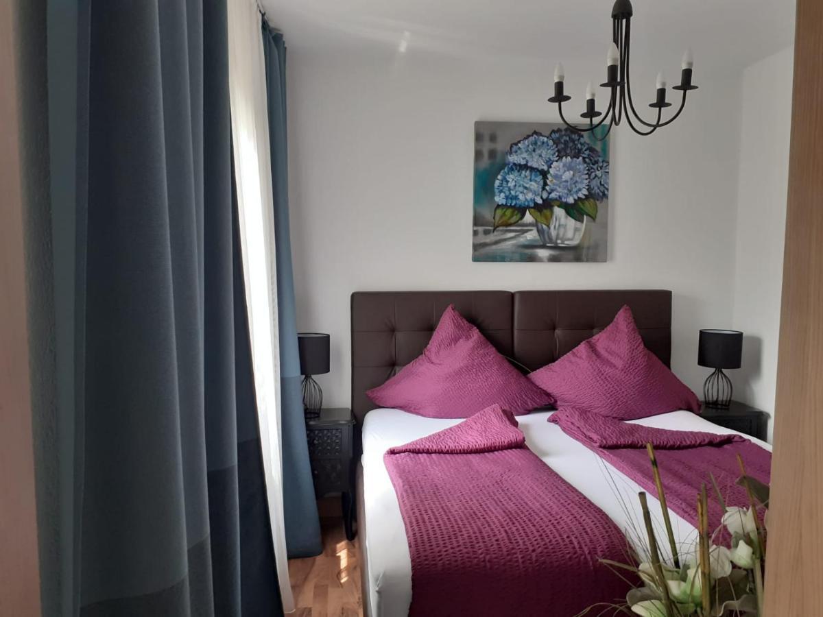 Altstadthotel 马克特海登费尔德 外观 照片